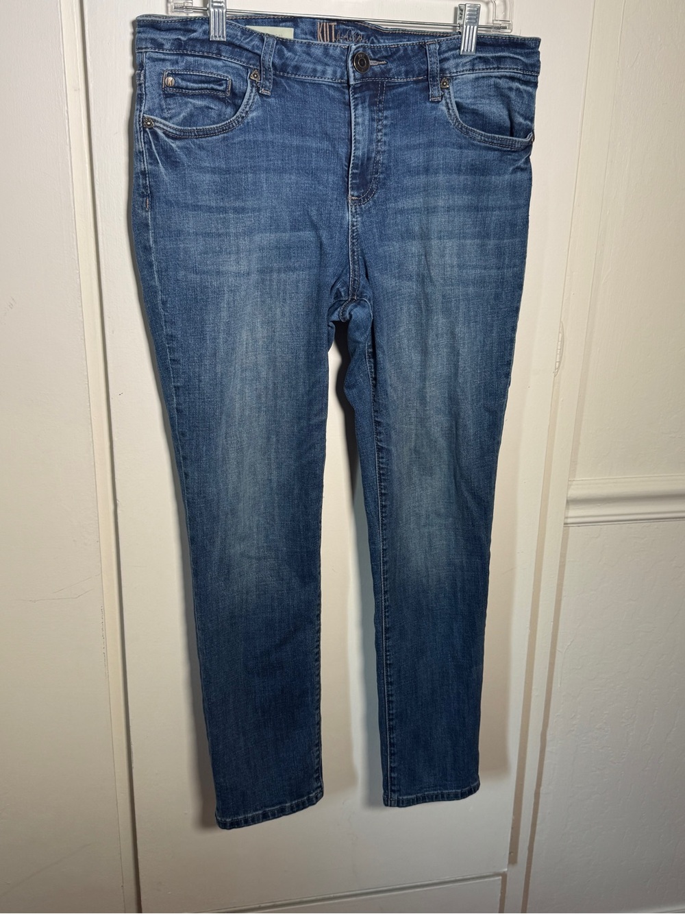 Kut from the Kloth Katy Ankle Straight Jeans in Blue Wash Sz 10 Stretch